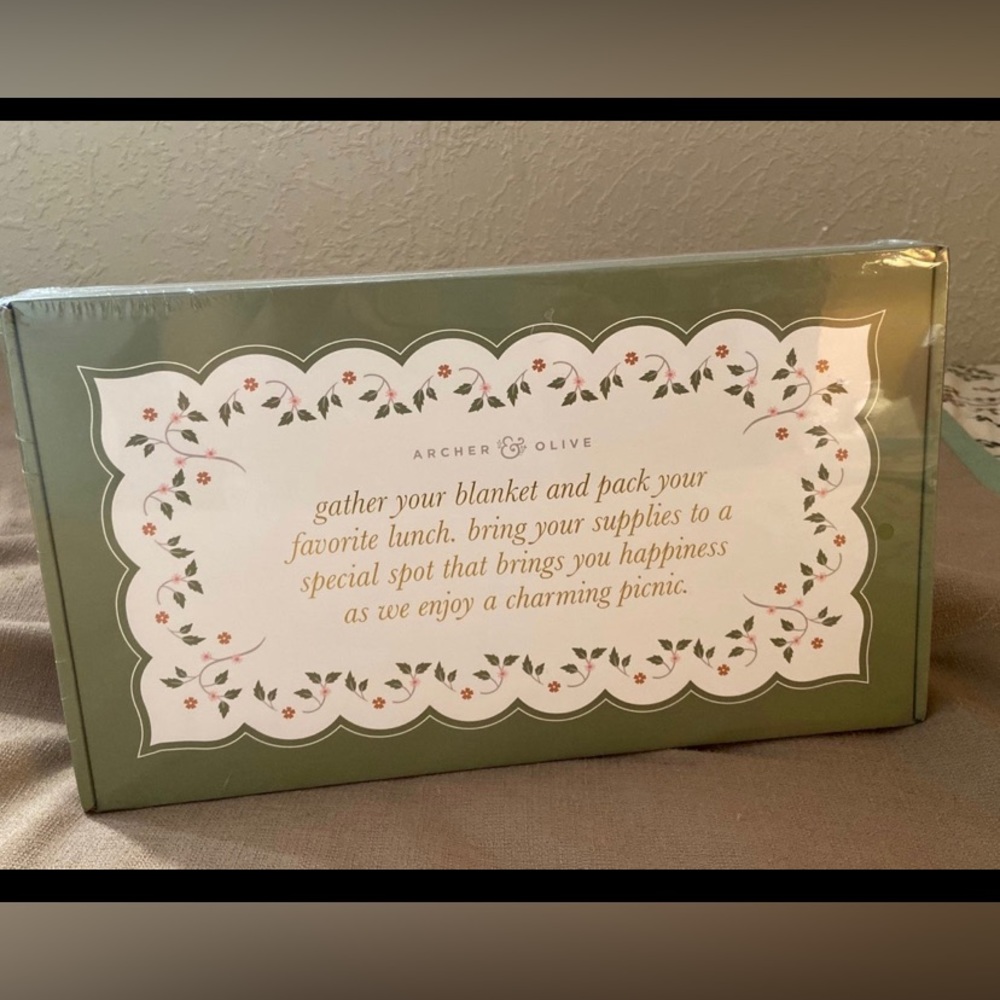 Archer & Olive Charming Picnic Sealed Box